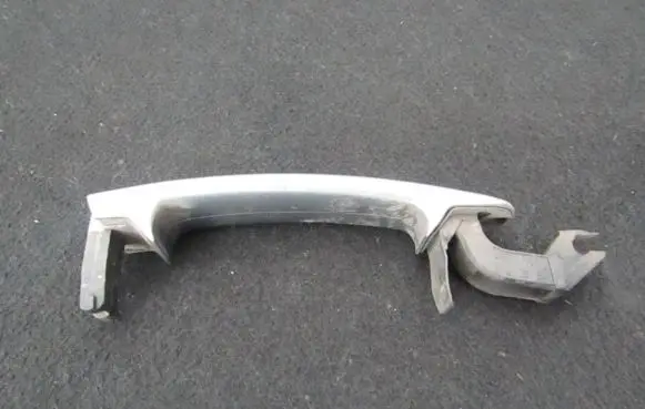 Audi TT Mk1 Front door exterior handle 3b0837207