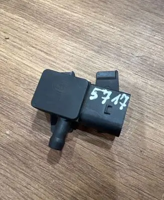 BMW 3 E90 E91 Exhaust gas pressure sensor 6PP00940902 7805152