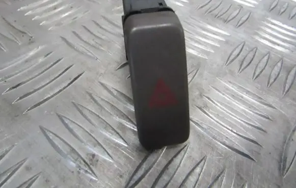 Mazda Premacy Hazard light switch 153132