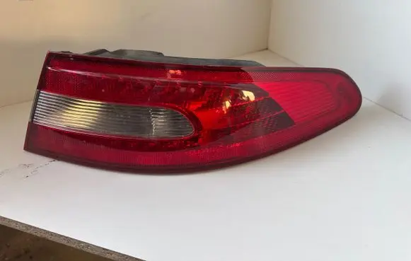 Jaguar XF Rear/tail lights 8x2313404BD