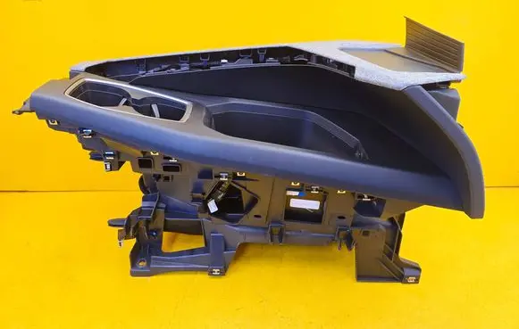 Peugeot 5008 Center console 9839774680 9839838280 9851136280