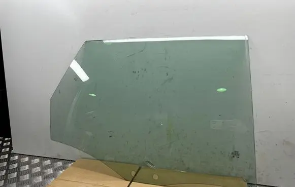 Audi A6 S6 C6 4F Rear door window glass 43R00081 DOT90AS2M30A A011404