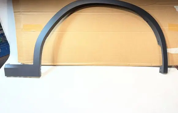 BMW X3 G01 Front arch trim 7400672
