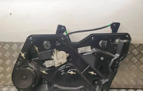 Seat Toledo II (1M) Front window lifting mechanism without motor 1M1837730B