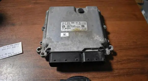 Mercedes-Benz GLE (W166 - C292) Trunk lid opening control unit 