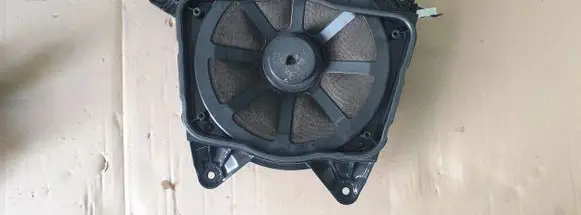 Audi A8 S8 D4 4H Subwoofer speaker 4H1035481