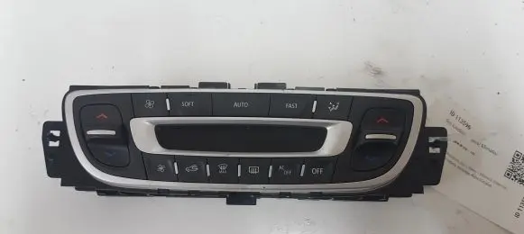 Renault Megane III Climate control unit 275100007R T1001936V