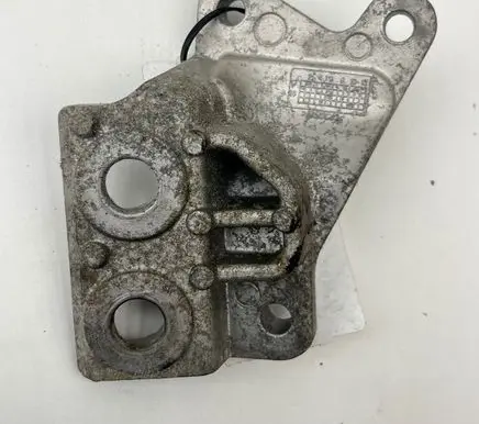 Volvo XC90 Front differential bracket 31439850