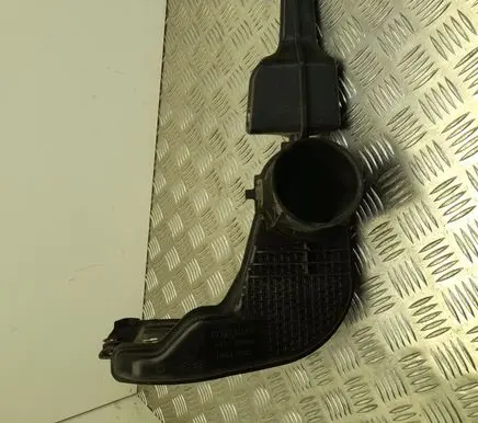 Mazda 6 Air intake hose/pipe SH0513201