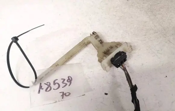 Mercedes-Benz E W210 Interior temperature sensor 3930000113 2108300472