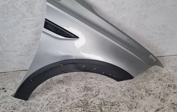 Volkswagen Taigo Fender