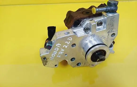 Honda FR-V Fuel injection high pressure pump 16790-RBD-E01 0445010093 0928400576