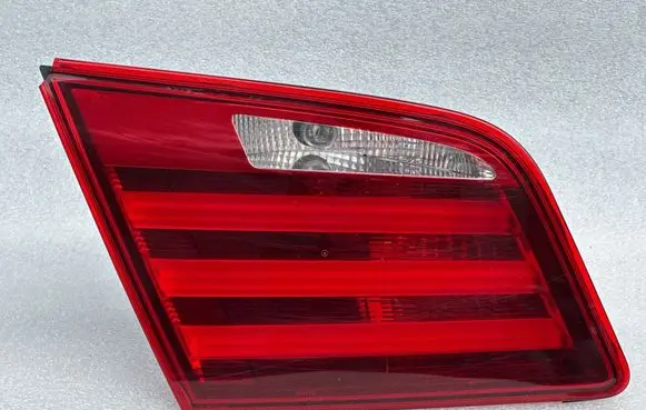 BMW 5 F10 F11 Tailgate rear/tail lights 7203225 2TZ01023501