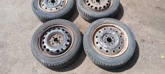 Toyota Aygo AB10 R14 winter tire
