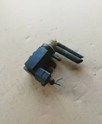 Volkswagen Touran II Vacuum valve 1K0906627A 07T214 70086800