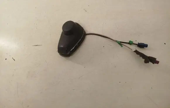 Volkswagen Multivan T5 Aerial GPS antenna 7H0035507A