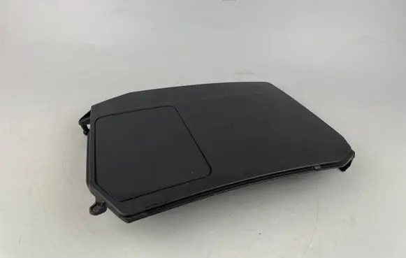 Mercedes-Benz E W213 Engine cover (trim) A6540105602