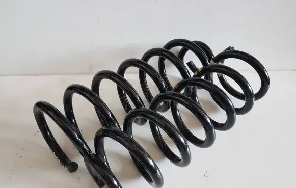 Jaguar XE Rear coil spring GX735534AB