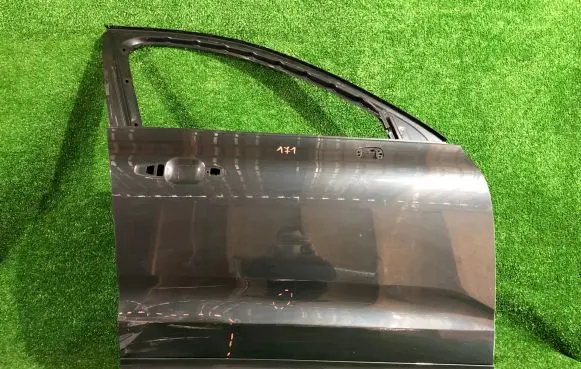Volvo XC60 Front door