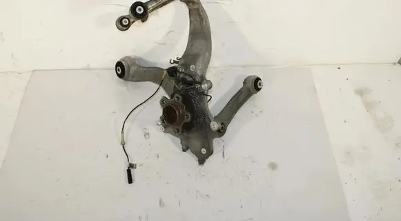 BMW 7 G11 G12 Front wheel hub 
