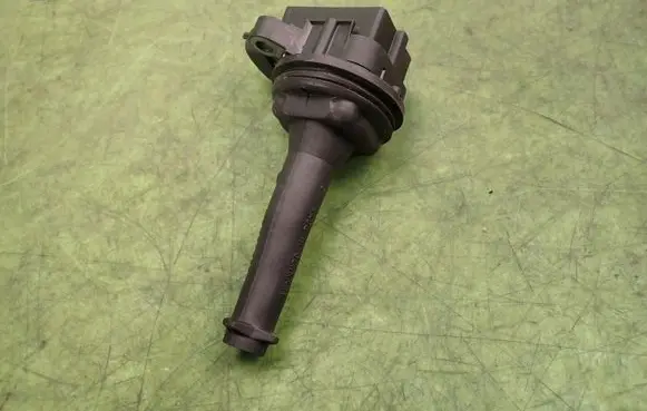 Volvo S60 High voltage ignition coil 1220703014