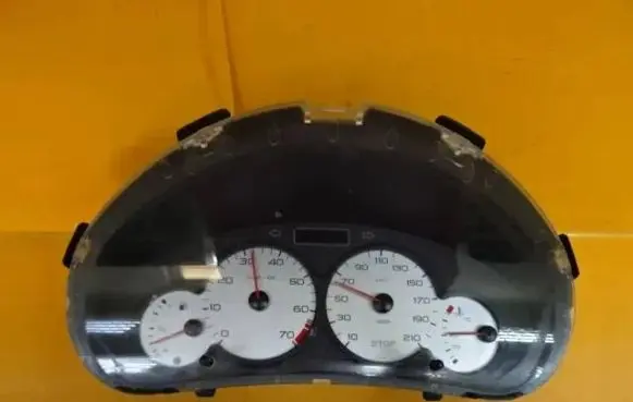 Peugeot 206 Speedometer (instrument cluster) 9651740380