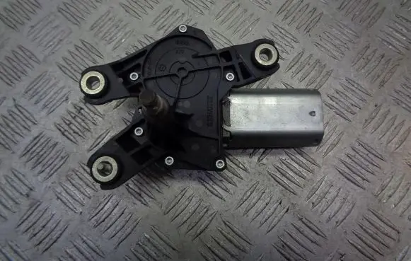 Nissan Primera Wiper motor
