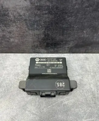 Volkswagen Touran I Gateway control module 1K0907530F 1K0907951