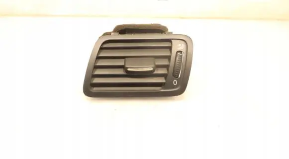 Volkswagen PASSAT B6 Dashboard side air vent grill/cover trim