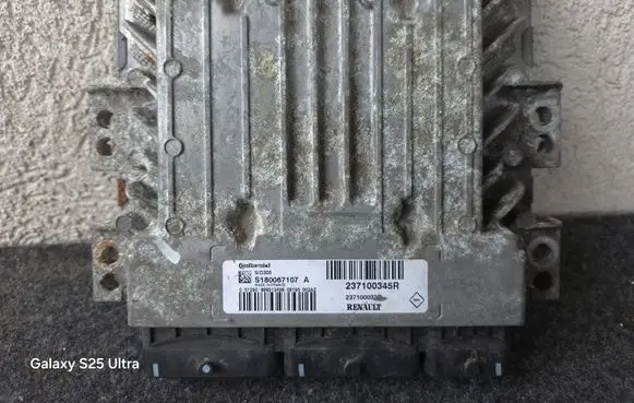 Renault Scenic II - Grand scenic II Engine control unit/module 237100345R