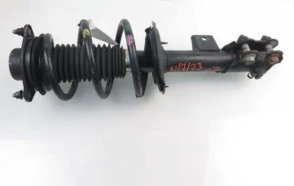 Hyundai Sonata Front shock absorber with coil spring 546613Q623