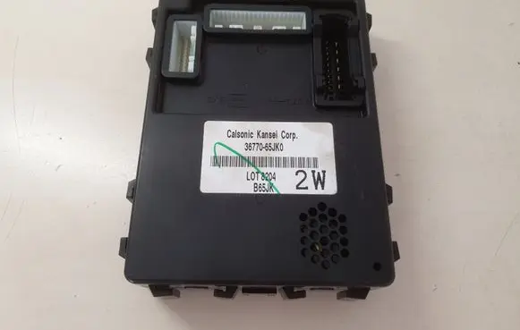 Suzuki Grand Vitara II Comfort/convenience module 3677065JK0