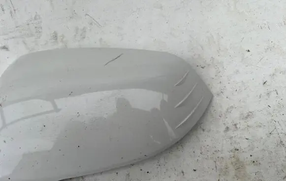 BMW 1 F40 Plastic wing mirror trim cover 9880599