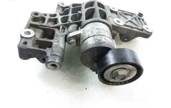 Jeep Patriot Generator/alternator bracket 04891592AA
