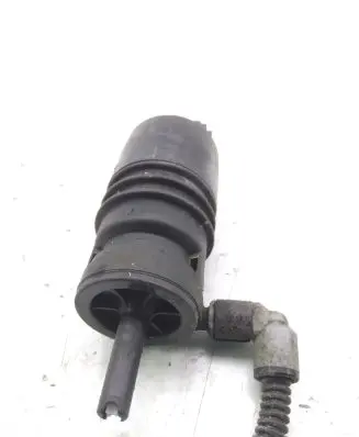 BMW 5 F10 F11 Windscreen/windshield washer pump 693416001 3240479