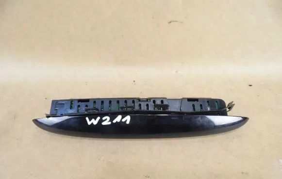Mercedes-Benz E W211 Parking PDC sensor display screen A1715420123 04W39 102366500