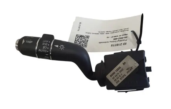 Jaguar XF X250 Indicator stalk 8W8313335