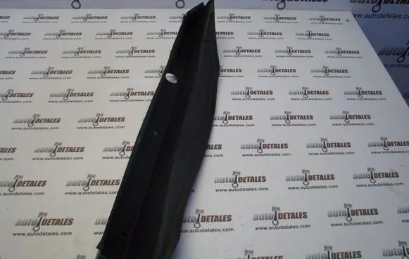 Mercedes-Benz E W212 Front arch trim A2128890225