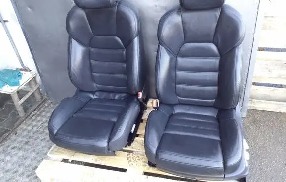 Porsche Macan (95B) Seat and door cards trim set 