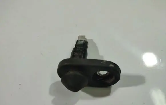Toyota Avensis Verso Front door sensor coupe 