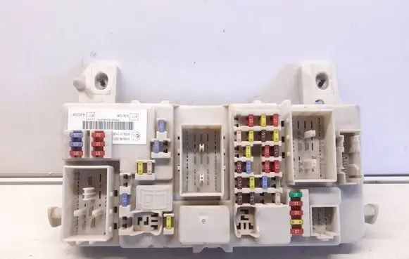 Ford C-MAX I Engine control unit/module ECU 7M5T14A073DD 519243307 00331302