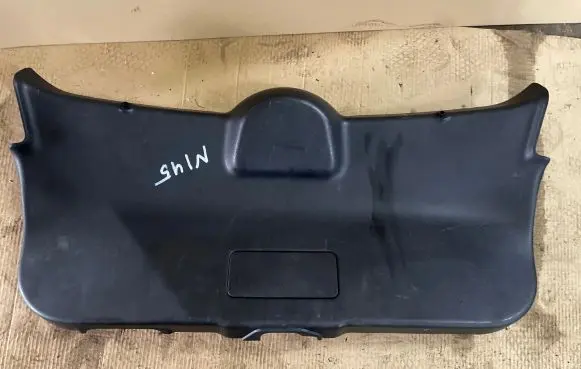 Nissan Juke I F15 Bottom trim 909011KB0A