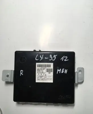 Hyundai ix35 Comfort/convenience module 954002Y572