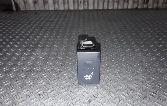 Mazda 3 I Seat heating switch 03750320