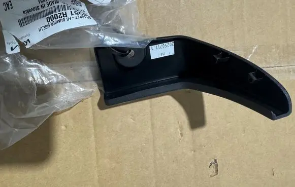 KIA Sportage Front mudguard 86832R2000