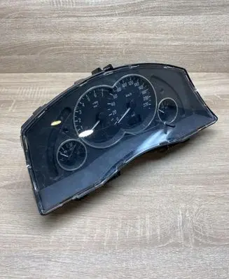 Opel Meriva A Speedometer (instrument cluster) 13146880BB 110080162010
