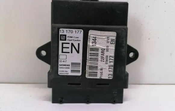 Opel Vectra C Door control unit/module 13170177 360572197