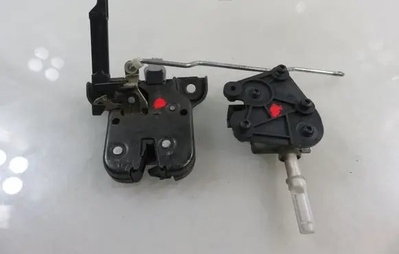 Audi A3 S3 8P Tailgate/trunk/boot lock/catch/latch 