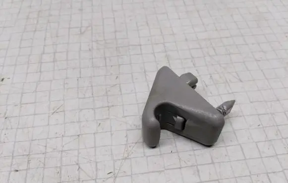 Toyota Avensis T220 Sun visor clip/hook/bracket 