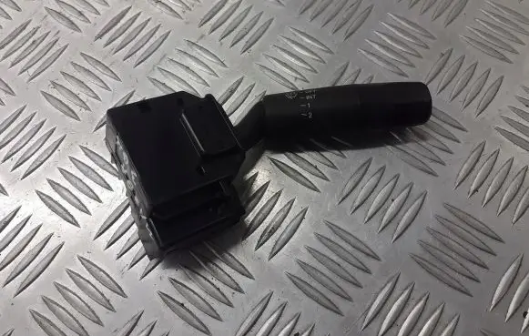 Mazda 3 I Wiper switch 17D682